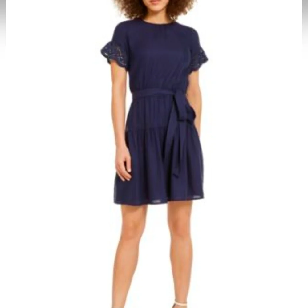Michael Kors Navy Blue Tiered Eyelet Short Sleeve Dress XS - Picture 2 of 7